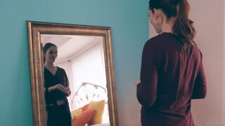 Shemale Sucks and Swallows in Through The Mirror - эксклюзивное порно REDPORN.TOP