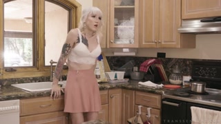 Tony Orlando Fucks Athletic Stepsister - смотри новое порно бесплатно REDPORN.TOP