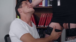 Flores' Fierce Blowjob! - смотри новое порно бесплатно REDPORN.TOP