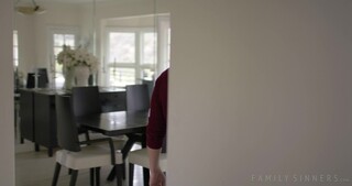 Blonde MILF Kissing Episode 2 - эксклюзивное порно REDPORN.TOP
