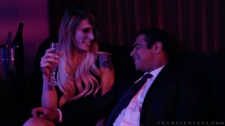 Athletic Shemale Casey Kisses Gets Missionary Bang - эксклюзивное порно REDPORN.TOP