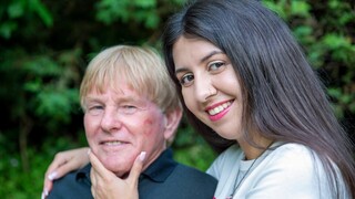 Felix and Katty's Kissing Game - эксклюзивное порно REDPORN.TOP