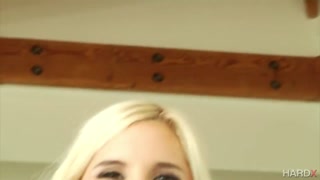 Behind the Scenes with Super Cute Piper Perri - эксклюзивное порно REDPORN.TOP