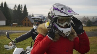 Small Tits, Big Cock in Winter Cabin Sex - смотри новое порно бесплатно REDPORN.TOP