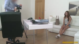 Shy Girl Loves Office Masturbation - эксклюзивное порно REDPORN.TOP