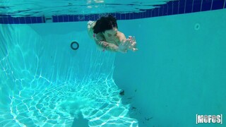 Tattooed Squirters in Bikinis - эксклюзивное порно REDPORN.TOP