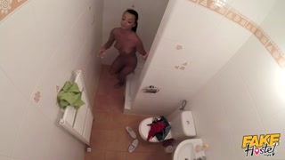 Shower Sex with the Tenant - смотри новое порно бесплатно REDPORN.TOP