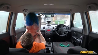 Car Sex: Blue Haired Girl Gets Anal and Cum on Pussy - эксклюзивное порно REDPORN.TOP