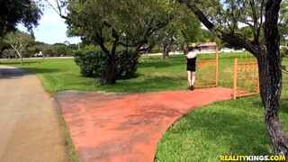 Harper's Deep Throat - смотри новое порно бесплатно REDPORN.TOP
