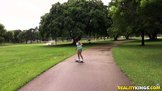 Amateur Outdoor Fucking with Facial - эксклюзивное порно REDPORN.TOP