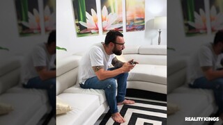 Anal Action with Oiled Up Brunette - эксклюзивное порно REDPORN.TOP