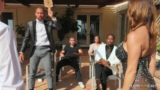 Outdoor Orgy: The Bidding War - смотри новое порно бесплатно REDPORN.TOP