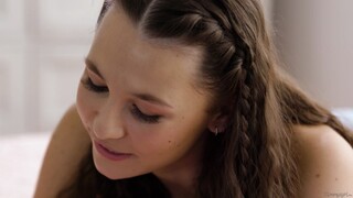 MILF and Teen Stepdaughter Explore Lesbian Sex Toys - смотри новое порно бесплатно REDPORN.TOP