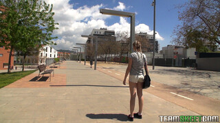 Young Girl Does Anything For Euros - Arteya & Robin Reid - эксклюзивное порно REDPORN.TOP