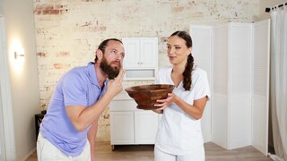 Nuru Blowjob & Hairy Pussy Fingering with Izzy Lush and Brad Newman - эксклюзивное порно REDPORN.TOP