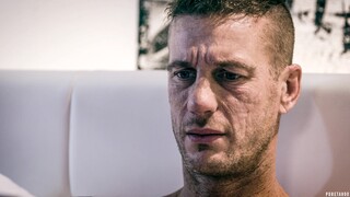 Tattooed Teen Sucks & Rides Ryan Mclane's Big Cock - эксклюзивное порно REDPORN.TOP