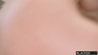 Big Boobs Blake Gives Handjob & Blowjob in Hot Scene - эксклюзивное порно REDPORN.TOP