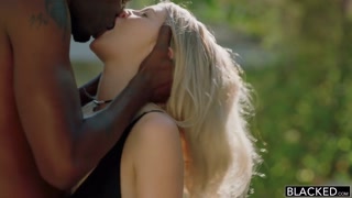 Blonde with Hairy Bush Takes BBC in Wild Outdoor Fuck - эксклюзивное порно REDPORN.TOP