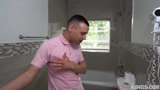 Step Fantasy: Brunette Tests Grower or Shower - эксклюзивное порно REDPORN.TOP