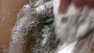 Hairy Issabella Takes a Long Bath - смотри новое порно бесплатно REDPORN.TOP