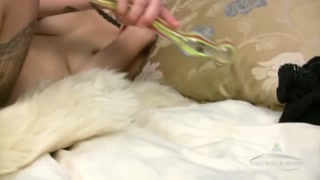 Pearl's hairy and horny - she needs a toy - смотри новое порно бесплатно REDPORN.TOP