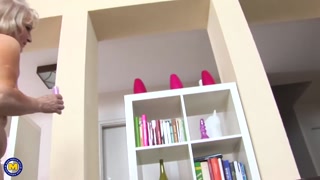 Naughty older woman masturbating - Maireann - эксклюзивное порно REDPORN.TOP