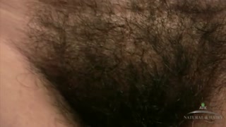Tiffany’s hairy mess in the kitchen - смотри новое порно бесплатно REDPORN.TOP