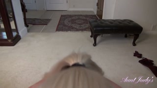 POV Blowjob with Shaved MILF Auntie Liz - смотри новое порно бесплатно REDPORN.TOP