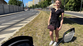 Stanley Johnson POV: Jade Jadore Flashes Boobs in Public Then Scooter Pickup - эксклюзивное порно REDPORN.TOP