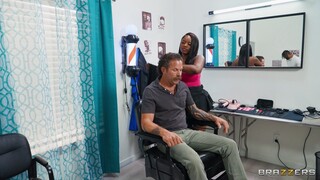 Bubble Butt Brunette in Barbershop - смотри новое порно бесплатно REDPORN.TOP