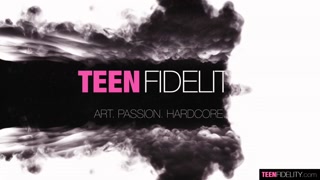 Ryan Madison fucks innocent freckled teen hard - смотри новое порно бесплатно REDPORN.TOP