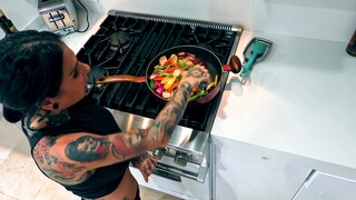 Small Hands and Joanna Angel Get Soaked - эксклюзивное порно REDPORN.TOP