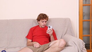 Stepson Gets a Surprise: Stepmom is a Porn Star on mature.nl - эксклюзивное порно REDPORN.TOP