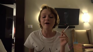 Girlfriend experience – Lucy Valentine smokes and gets wet - эксклюзивное порно REDPORN.TOP