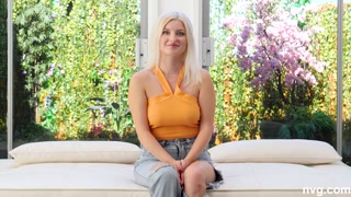 Sarah Sucks Balls in Interview - эксклюзивное порно REDPORN.TOP