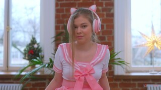 Teen Meow Miu Sucks Two Cocks in Double Penetration - эксклюзивное порно REDPORN.TOP