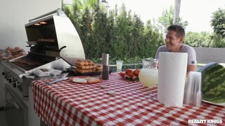 Big Tits Brunette Hailey Rose's BBQ Fuck - эксклюзивное порно REDPORN.TOP