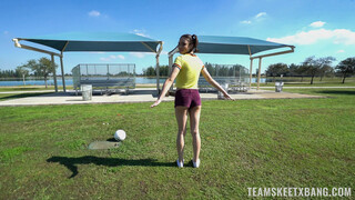 The Cheeky Soccer Chick - смотри новое порно бесплатно REDPORN.TOP