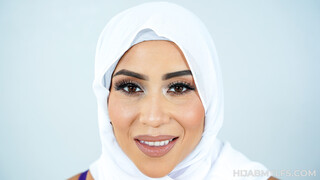 Hijab Babe Carmela Clutch Gagged by Thick Cock - Swallow Cum - эксклюзивное порно REDPORN.TOP