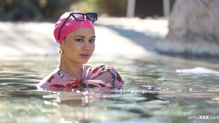 Wet and Wild with Scarlett Alexis - эксклюзивное порно REDPORN.TOP