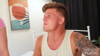 Gunnar Bishop and Blonde Lindsay Lee Get Intimate - эксклюзивное порно REDPORN.TOP