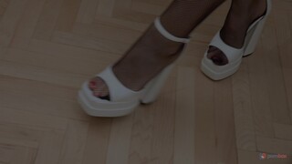 ANITA AMO'S BIG ASS TAKES 5 COCKS at ONCE! - смотри новое порно бесплатно REDPORN.TOP