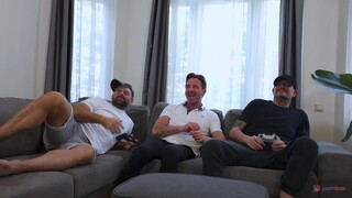 Young Girl's First DP with Huge Cock Surprise - эксклюзивное порно REDPORN.TOP