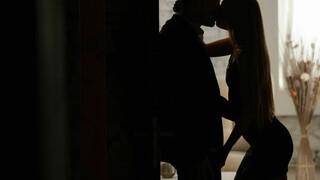 Piercing and Kissing: Elegant Couple's Intimacy - эксклюзивное порно REDPORN.TOP