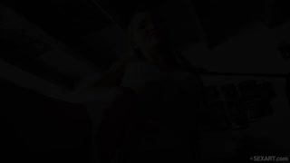 Shaved and Ready: Ivy Rein's Champagne Night - смотри новое порно бесплатно REDPORN.TOP
